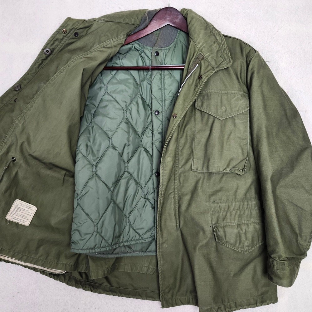 USAF 1972 Flyers CWU-9/P Quilted Liner Jacket US Air Force Size Medium - Picture 6 of 7